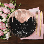 Plato De Papel Balones de purpurina de oro de rosa negro de la fi<br><div class="desc">Para una elegante fiesta de cumpleaños número 21 (o cualquier edad). Un fondo negro de moda. Decorada con rosas de purpurina de imitación de oro,  pinturas de goteo,  chispas purpurinas y globos. Personalice y agregue el nombre y la edad de 21 años.</div>