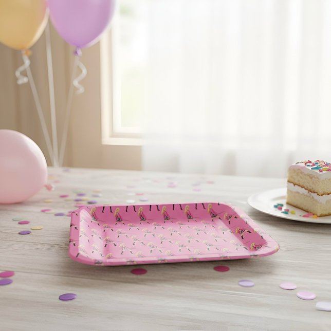 Plato De Papel Barbie Paper Plates (Subido por el creador)