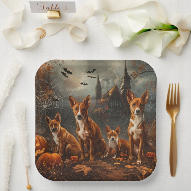 Plato De Papel Basenji Halloween Night Doggy Delight (Boda)
