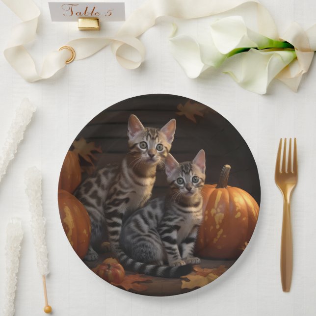 Plato De Papel Bengal Kitten Calabaza deslumbrante otoño (Boda)