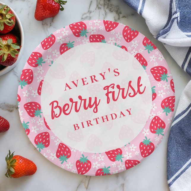 Plato De Papel Berry First Birday Strawberry Daisy (Subido por el creador)