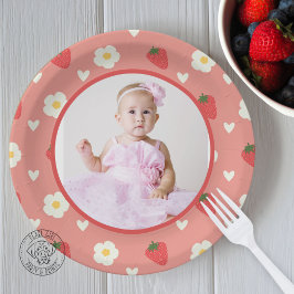Plato De Papel Berry First Birthday Photo