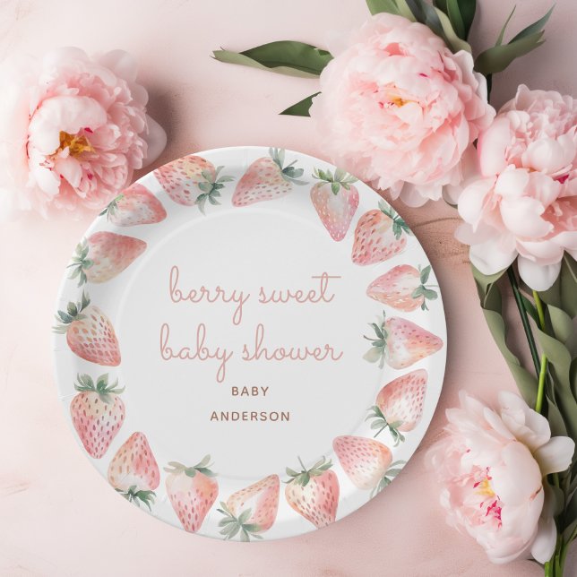 Plato De Papel Berry Sweet Baby Shower Strawberry Fiesta (Berry sweet baby shower paper plate with cute watercolor strawberry illustrations)