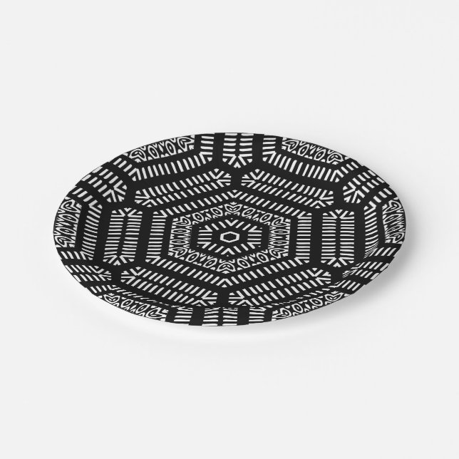 Plato De Papel Black And White Modern Mudcloth Paper Plate (Angular)