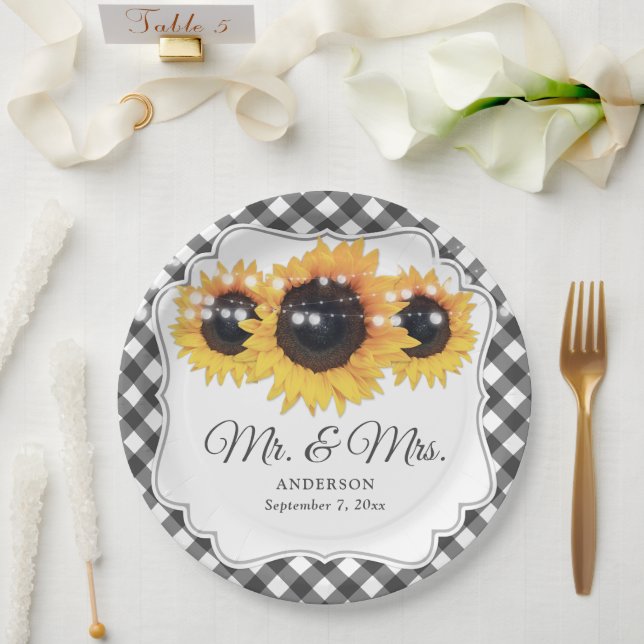 Plato De Papel Black Gingham Sunflower Sr. y Sra. Boda (Boda)
