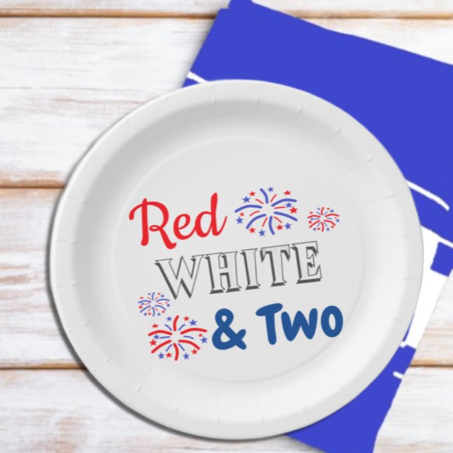 Plato De Papel Blanco Rojo y Dos Años (Subido por el creador)