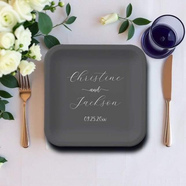 Plato De Papel Boda Elegante Script Gris Oscuro (Subido por el creador)