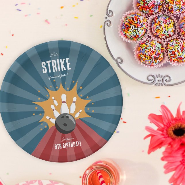 Plato De Papel Bola de boliche en huelga algunos niños divertidos (Bowling Ball Strike Up Some Fun Kids Birthday Paper Plates)