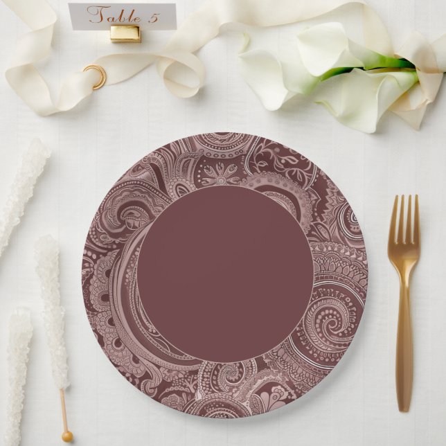 Plato De Papel Borde elegante de Maroon Paisley (Boda)