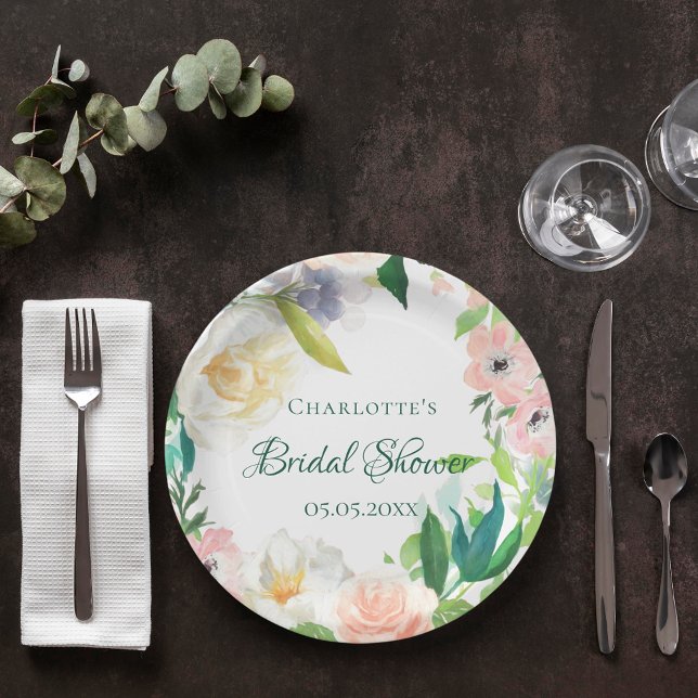 Plato De Papel Bridal Shower floral blanca rosa (Subido por el creador)