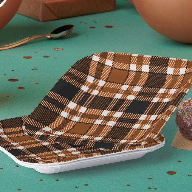 Plato De Papel Brown Black White Flannel Tartan Pattern Design  (Subido por el creador)