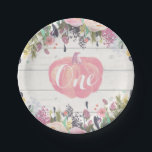 Plato De Papel Calabaza Primer Cumpleaños Floral Placas de papel<br><div class="desc">Calabaza Cae Las Placas De Papel De Primer Cumpleaños. Flores De Flores Acuáticas De Madera Rústica.</div>