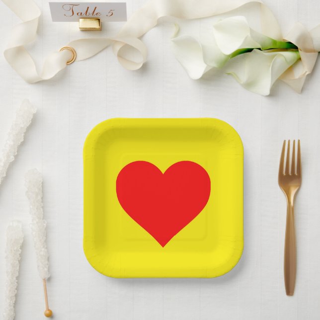 Plato De Papel Calor del corazón rojo Amarillo (Boda)