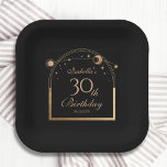 Plato De Papel Celestial Black Gold Sun Moon Stars 30 cumpleaños<br><div class="desc">Celestial Black Gold Sun Moon Astronomy 30th Birthday Paper Plates presenta un elegante sol dorado,  luna y estrellas con un marco dorado sobre un fondo negro. Dentro está tu información de 30 años de personalizado. Personalice editando el texto en los cuadros de texto. Diseñado por Evco Studio www.zazzle.com/store/evcostudio</div>