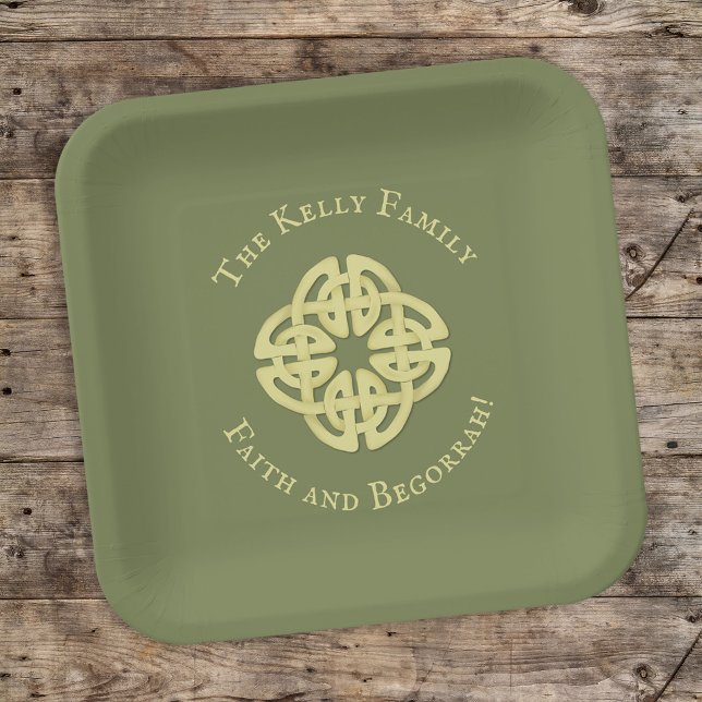 Plato De Papel Celta personalizada Gold St. Patrick's Day (Subido por el creador)