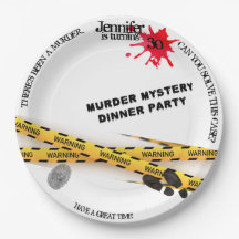 Cena de cumpleaños misteriosa de asesinato escena 