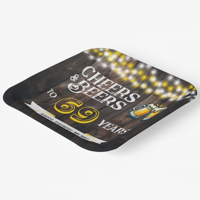 Plato De Papel Cheers and Beers to 69 Years Rustic Birthday (Angular)