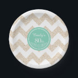 Plato De Papel Chevron 80th Birthday Paper Plates Choose Color<br><div class="desc">Placa de papel de fiesta de cumpleaños número 80 del personalizable con color de chevron y personalizable en etiqueta redonda. Puede cambiar fácilmente el color de fondo (aquí color de la menta acuática) y el color del texto (nombre), el tipo de letra, el tamaño y la posición haciendo clic en...</div>