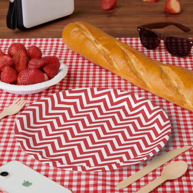 Plato De Papel Chevron rojo y blanco (Picnic)
