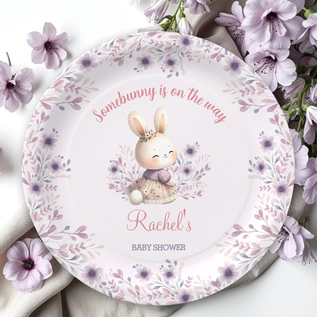 Plato De Papel Chica floral Cute Bunny Purple Spring Baby Shower (Cute Bunny Purple Spring Floral Girl Baby Shower Paper Plates)