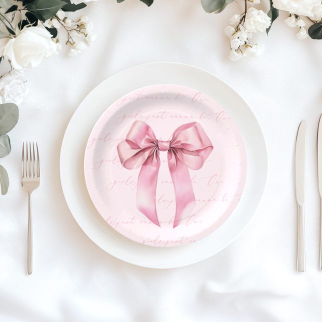 Plato De Papel Chicas sólo quieren ser un cumpleaños de Bow Rosad (Subido por el creador)