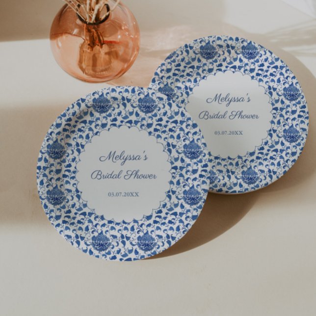 Plato De Papel Chinoiserie Chic Estampado Azul y Blanco para Desp (Blue and white china inspired bridal shower paper plates with scalloped border)