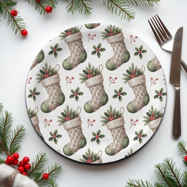 Plato De Papel Christmas Stockings Winter Berries (Subido por el creador)