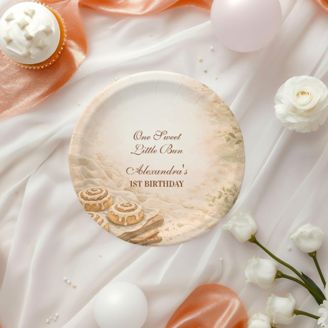 Plato De Papel Cinnamon Bakery Little Bun 1st Birthday (Subido por el creador)