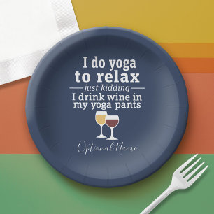 Plato De Papel Cita de vino divertida - Bebo vino en pantalones d