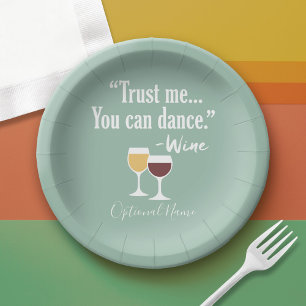 Plato De Papel Cita de vino divertida - Créeme que puedes bailar