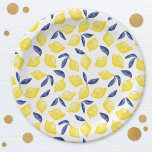 Plato De Papel Citruro de patrón limón de color agua<br><div class="desc">Bonito acuarela patrón de limón cítrico en amarillo con hojas azul marino sobre un fondo blanco para una foto de verano de la vitamina C. Arte original de Nic Squirrell.</div>