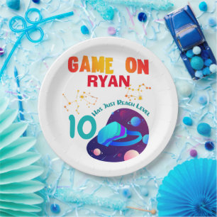 Plato De Papel Coincidencia de grupo de Fiestas VR Birthday Boy G