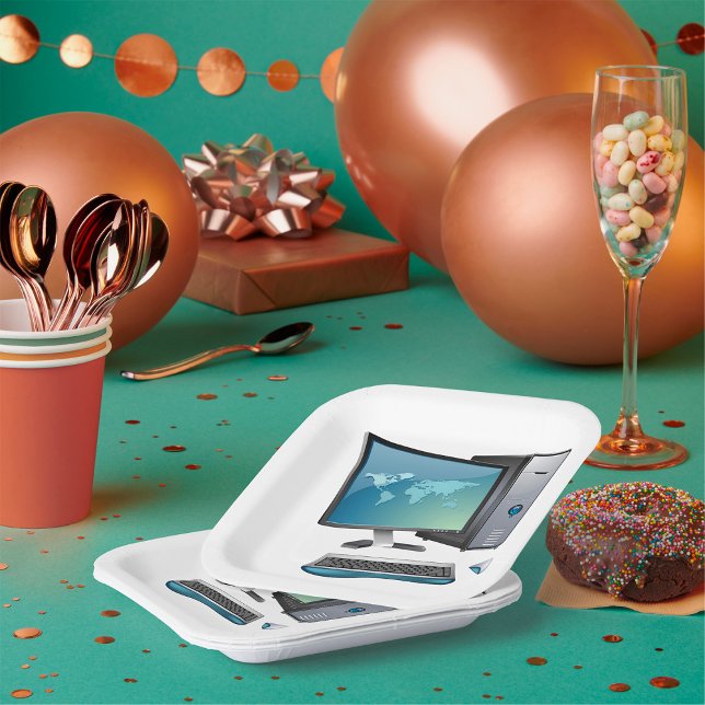 Plato De Papel Computadora de escritorio con monitor, teclado y r (Subido por el creador)