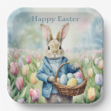 Conejo de Pascua en un prado de tulipanes