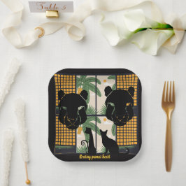 Plato De Papel Corazones de Pumas rugientes