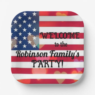 Plato De Papel Corazones Patriotic USA Flag con texto caligráfico