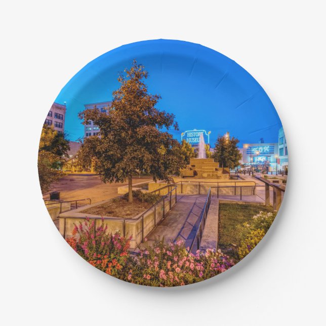 Plato De Papel Crepúsculo En Park Central Square (Anverso)