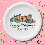 Plato De Papel Cualquier cumpleaños feliz y colorido<br><div class="desc">La impresión de cumpleaños feliz de Colorful Presents es excelente para una apariencia clásica de cumpleaños de un ser querido, de la empresa al personal o vendedores, o puedes personalizar esta tarjeta para un individuo sólo cambiando el texto. Podría cambiar el nombre de la persona de cumpleaños a "De ___...</div>