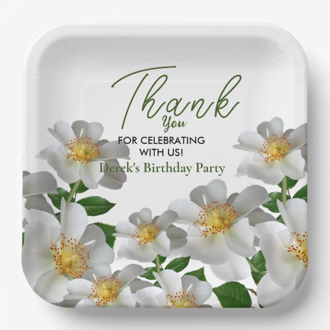 Plato De Papel Cumpleaños con flor blanca (Anverso)