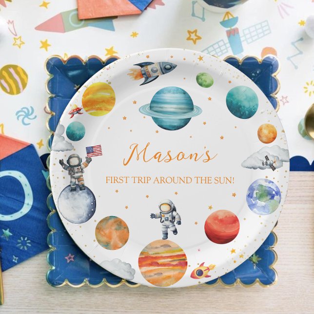 Plato De Papel Cumpleaños de astronauta espacial (Subido por el creador)