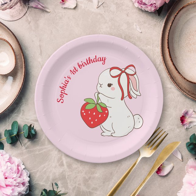 Plato De Papel Cumpleaños de conejito de fresa rosa (Subido por el creador)