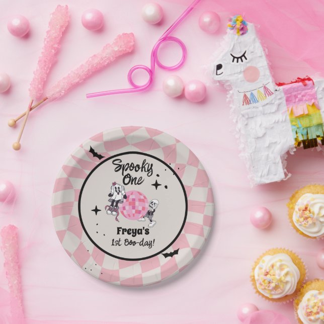 Plato De Papel Cumpleaños de Halloween de Spooky Ghoul primero (Fiesta)