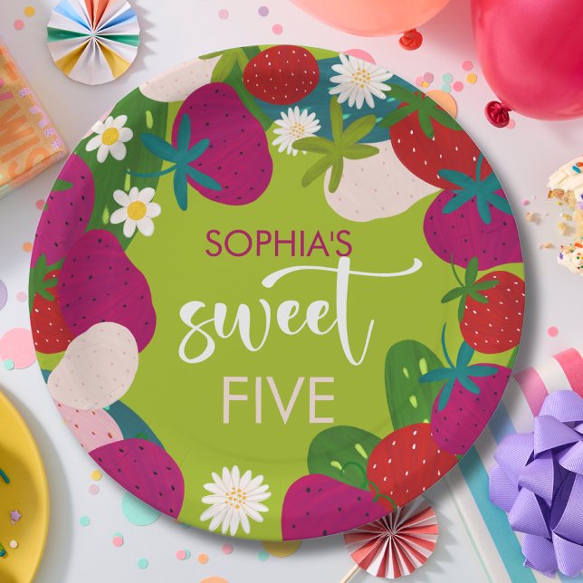 Plato De Papel Cumpleaños de niños de fresa dulce (Subido por el creador)