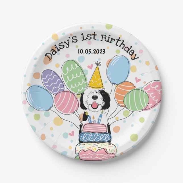 Plato De Papel Cumpleaños del perro Sheepadoodle Blanco y Negro (Anverso)