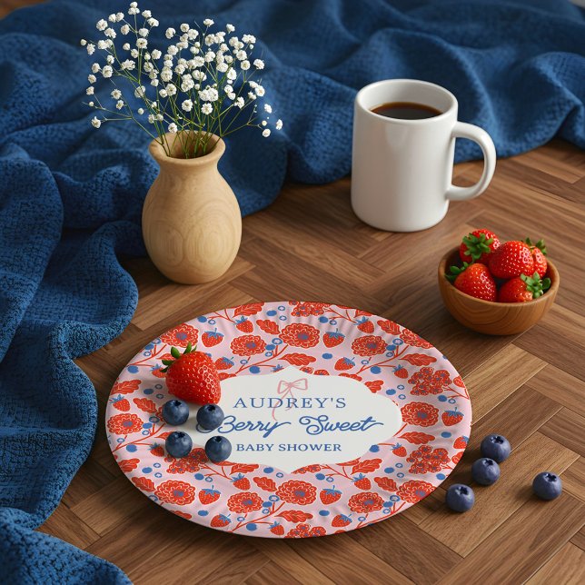 Plato De Papel Cute Berry Sweet Strawberry Blueberry Baby Shower (Cute Berry Sweet Strawberry Blueberry Baby Shower Paper Plates)