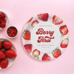Plato De Papel Cute moderno Boho Strawberry Berry Primer cumpleañ<br><div class="desc">Cute moderno Boho Strawberry Berry Placas de papel de primer cumpleaños</div>