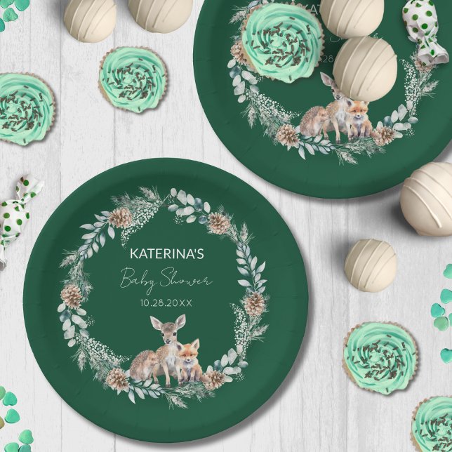 Plato De Papel Cute Rustic Winter Woodland Animals Baby Shower (This emeral green, rustic, woodland party plate is perfect for a winter baby shower.)
