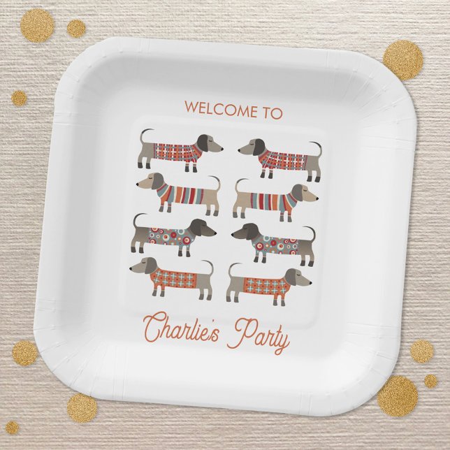 Plato De Papel Dachshund Wiener Sausage Dog Personalizado (Fun personalized Dachshund Wiener Sausage Dog party paper plates)