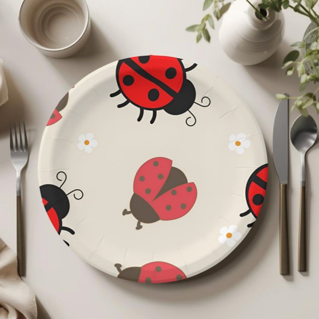 Plato De Papel Daisy and Ladybug Birthday Party Paper Plates (ladybug party plates, ladybug birthday plates, ladybug party supplies, little ladybug birthday, bug )