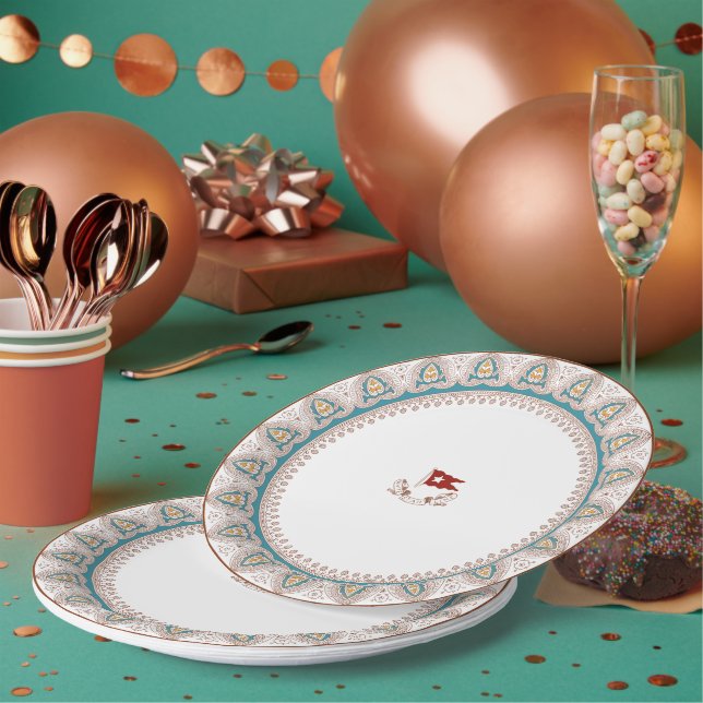 Plato de papel de arco gótico titánico (Multi)